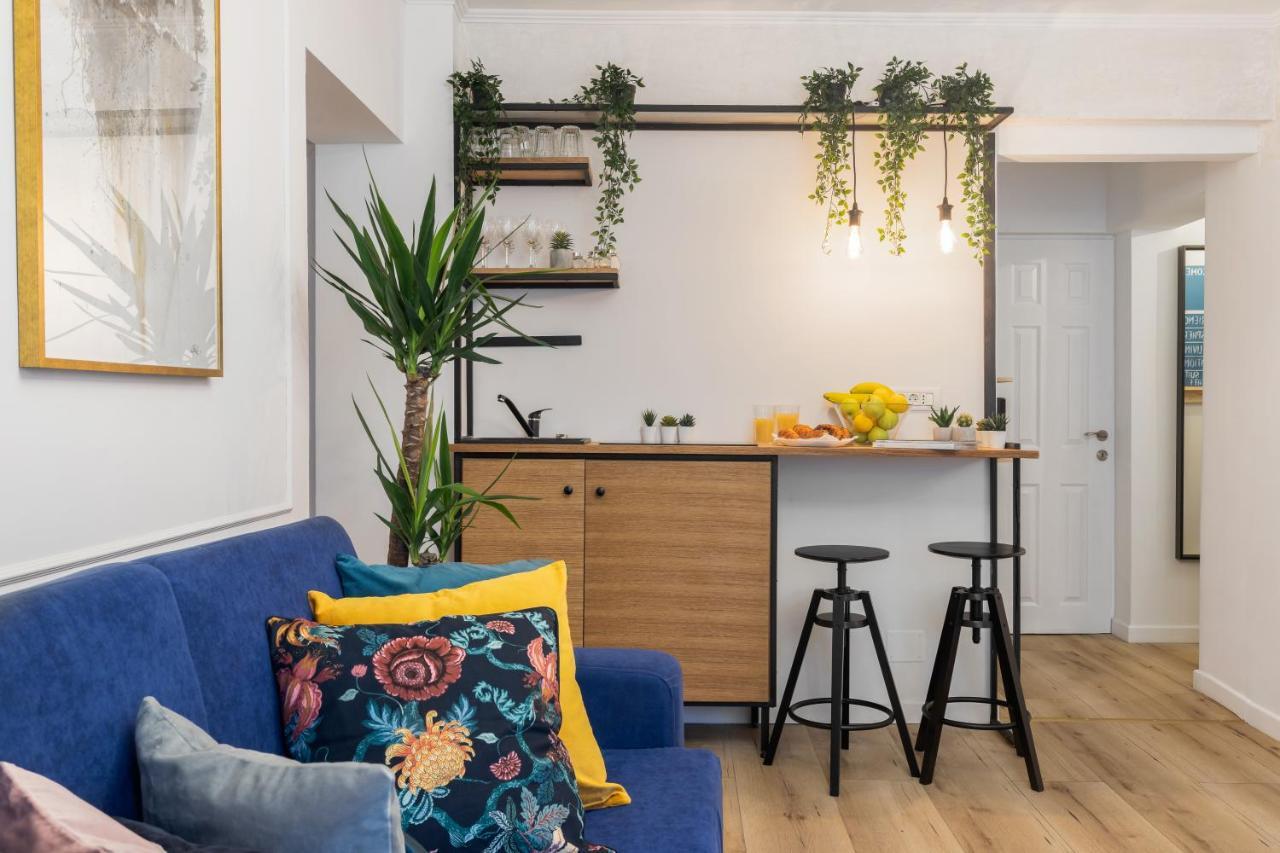Eclectic 3 Bedroom Calea Victoriei By Urbanesq بوخارست المظهر الخارجي الصورة