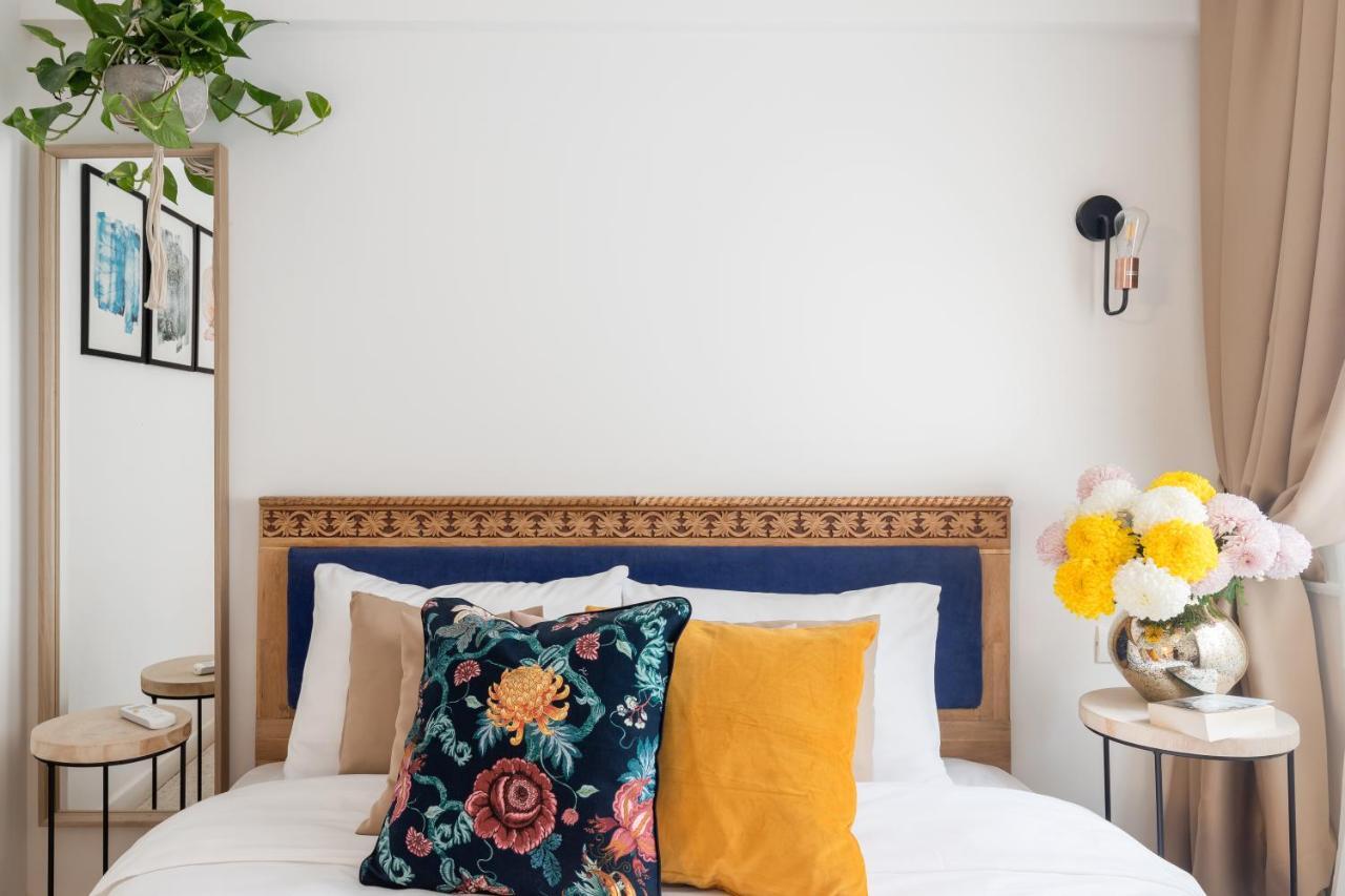 Eclectic 3 Bedroom Calea Victoriei By Urbanesq بوخارست المظهر الخارجي الصورة